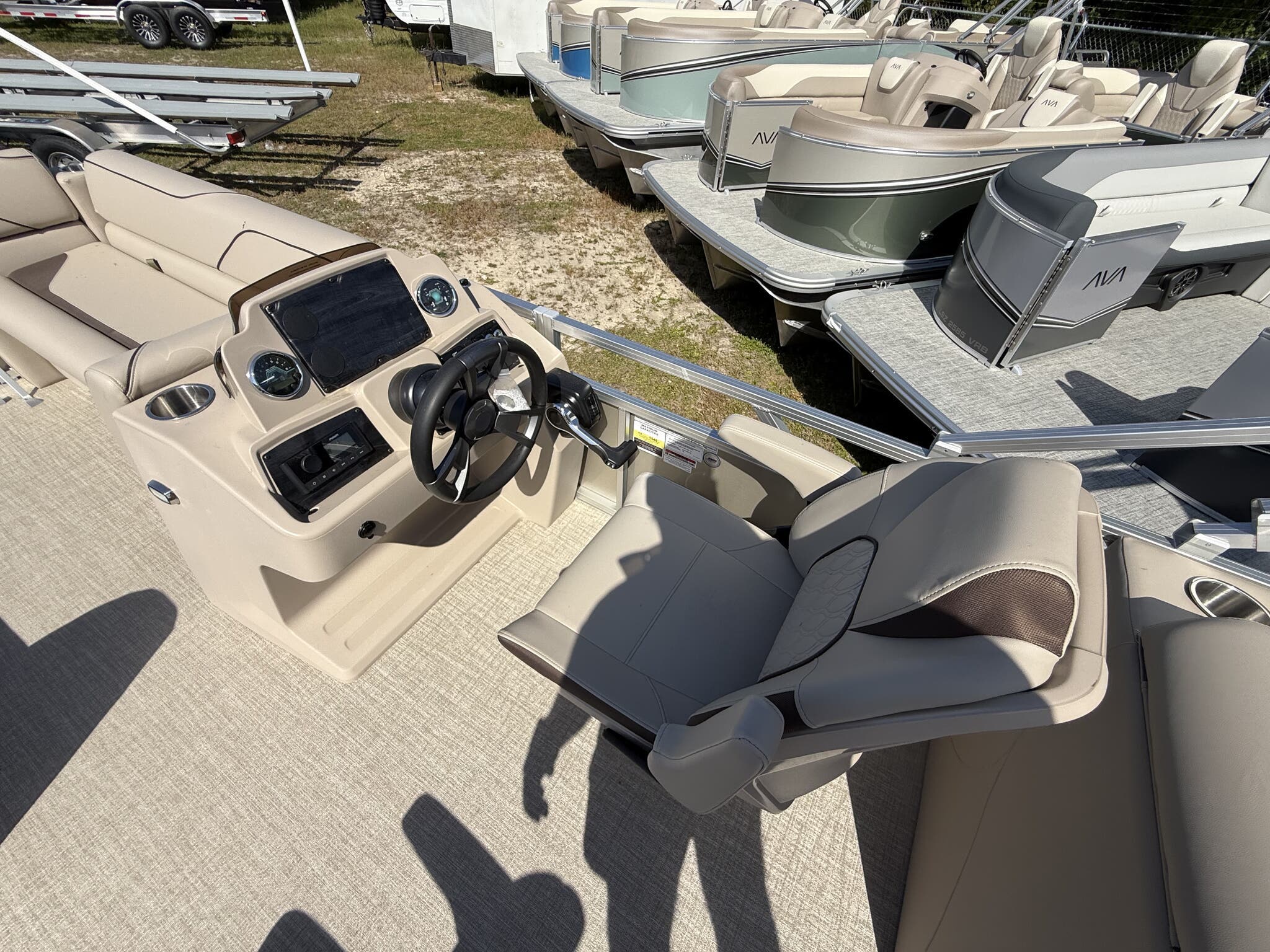 New 2027 Xpress Hyper-Lift Bay Series H22B-175 SHO, 36874 Salem