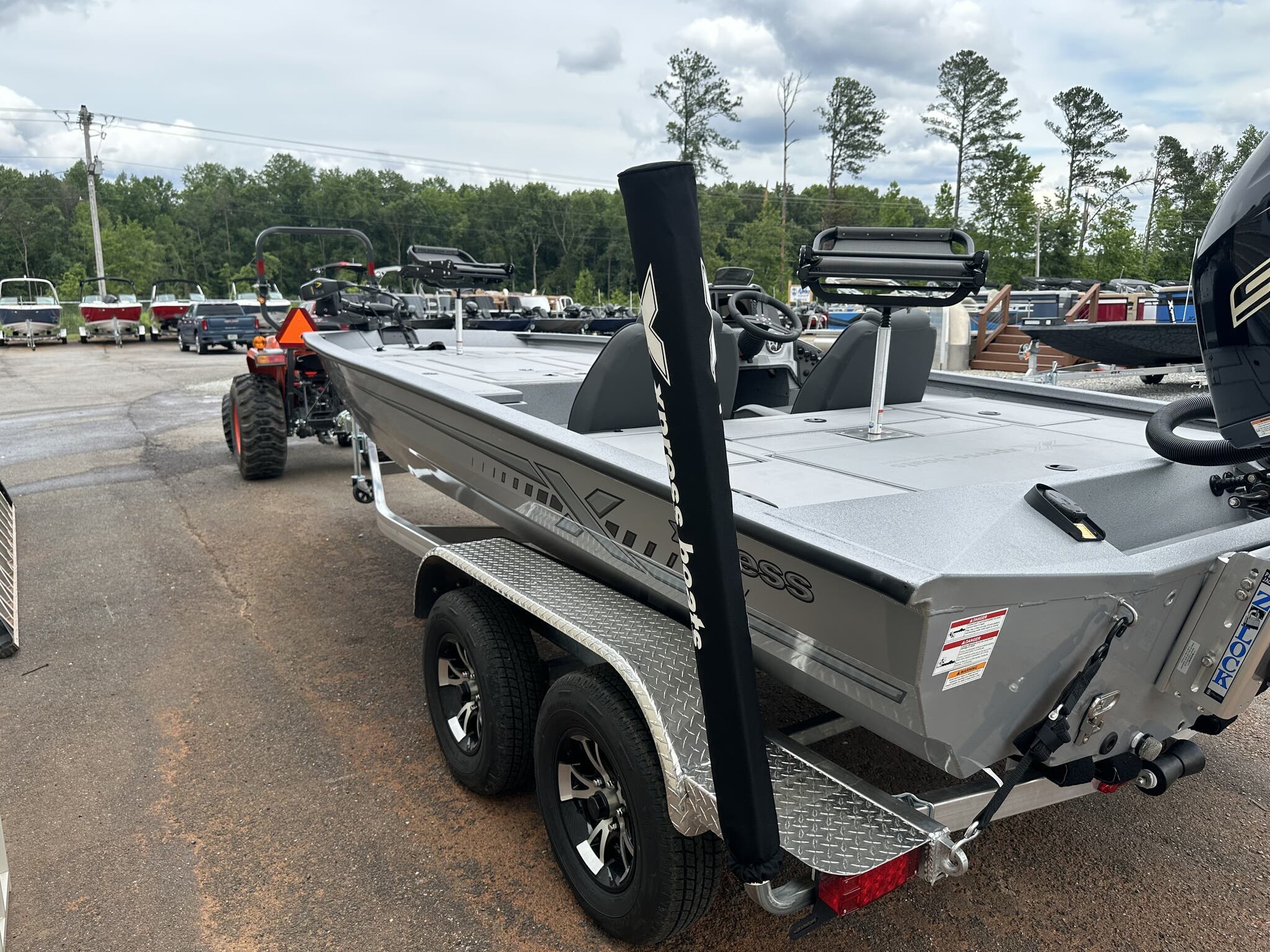 New 2027 Xpress H20C Crappie, 32439 Freeport - Boat Trader