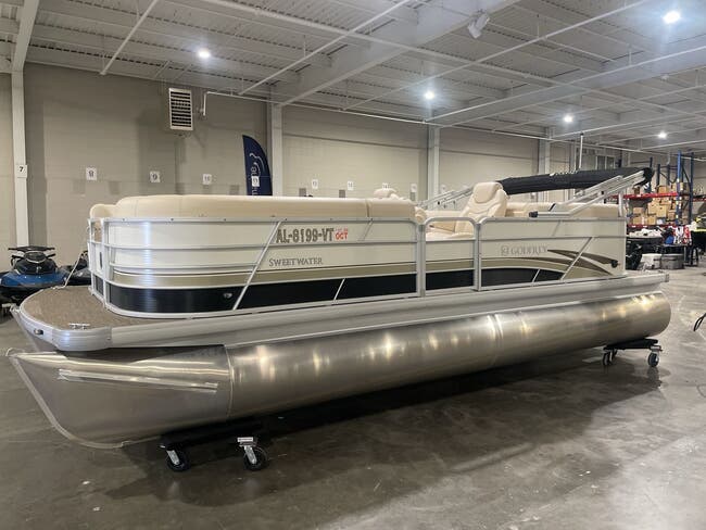 2023 Godfrey Sweetwater