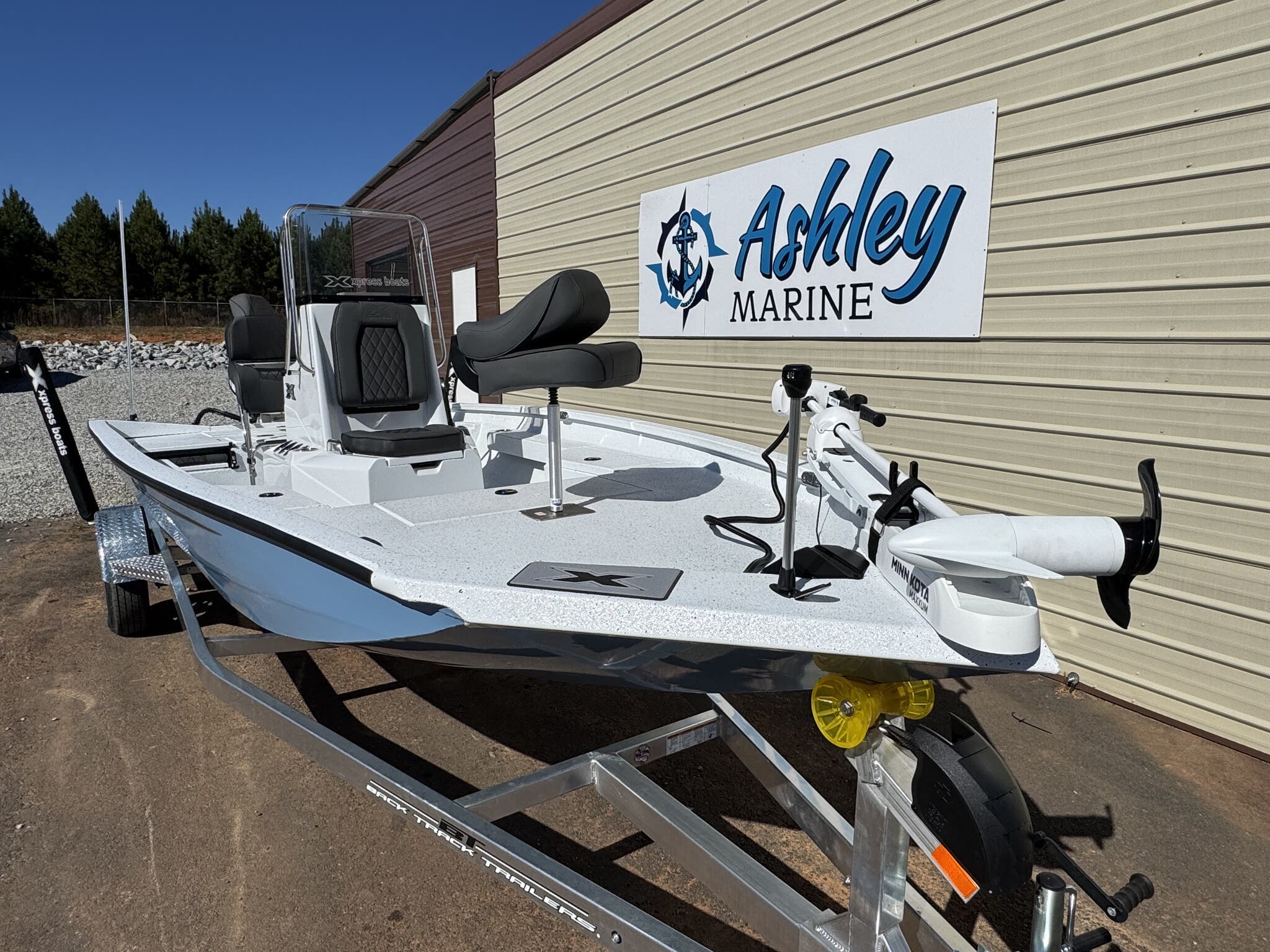 New 2026 Thor LAKE HAMMER 1900 CC, 32502 Pensacola - Boat Trader