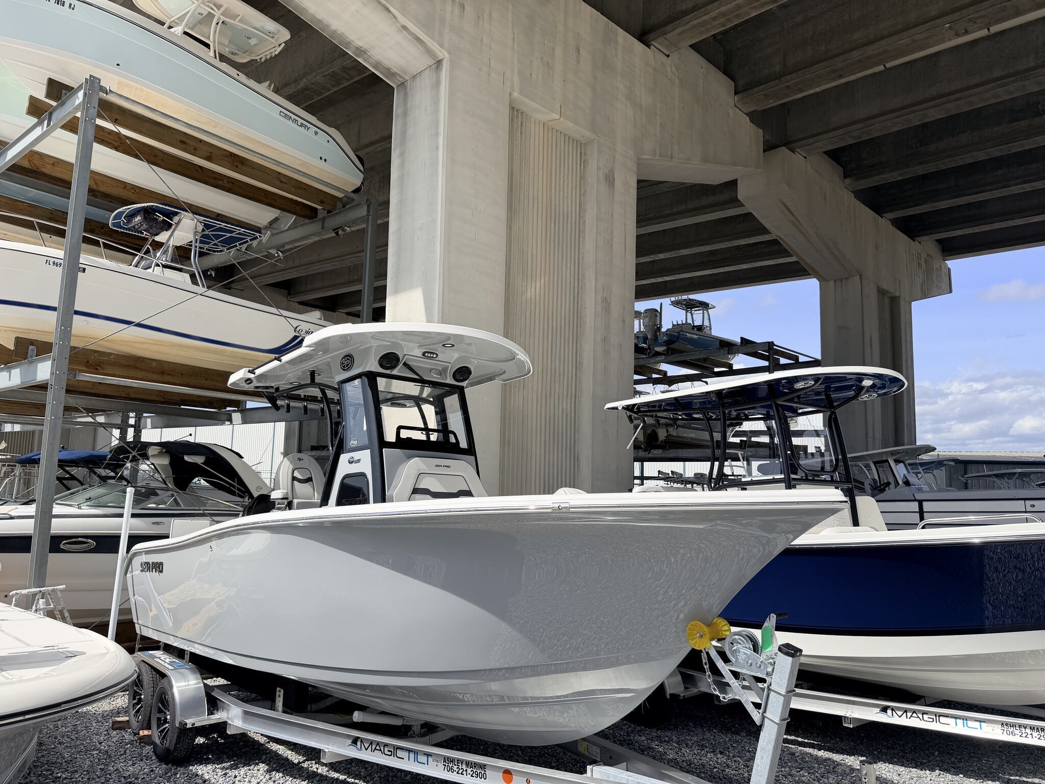New 2026 Sea Pro 242 242 DLX, 32502 Pensacola - Boat Trader