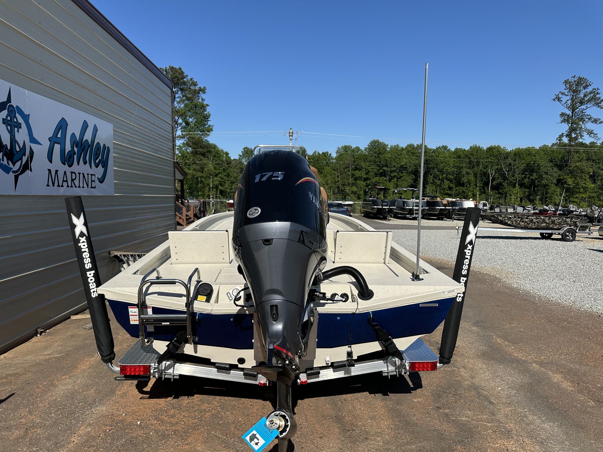 New 2026 Xpress Hyper-Lift Bay Series H22B, 32502 Pensacola - Boat