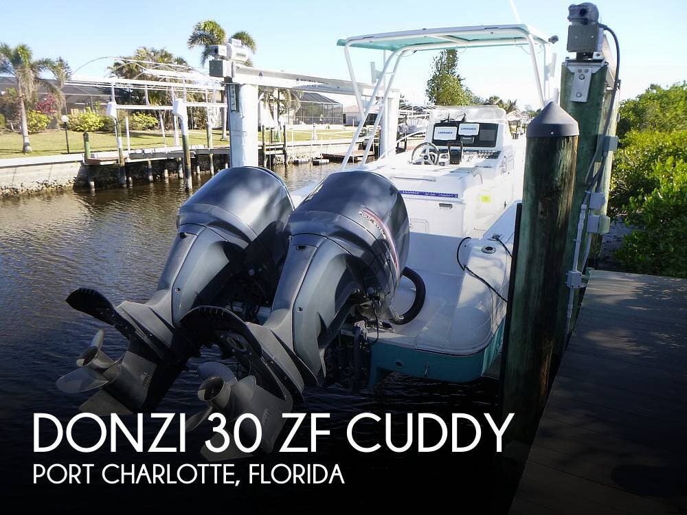 1998 Donzi 30 ZF Cuddy