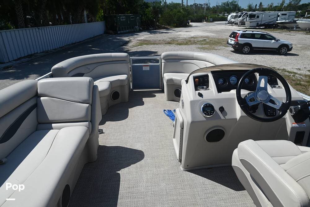 Email now about this Pontoon - 2018 Bennington 20 SX! Slide #1