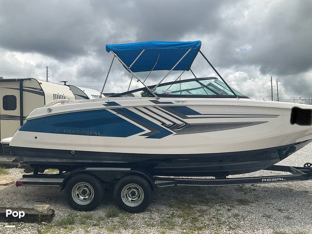Email now about this Deck Boat - 2016 Regal FasDeck 22 ESX! Slide #4
