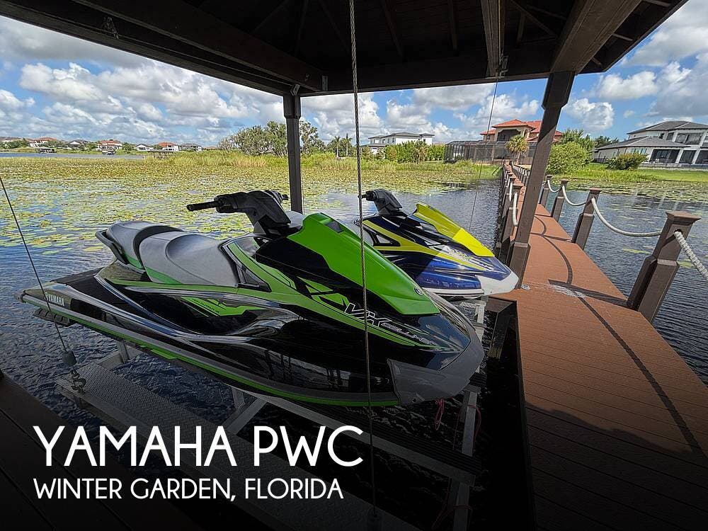 2020 Yamaha WaveRunner VX Deluxe Jet skis