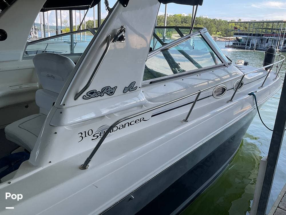 Email now about this Express Cruiser - 1998 Sea Ray Sundancer 310! Slide #1