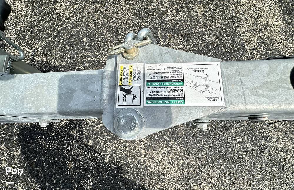 Email now about this Jet Boat - 2024 Yamaha 255XE! Slide #4