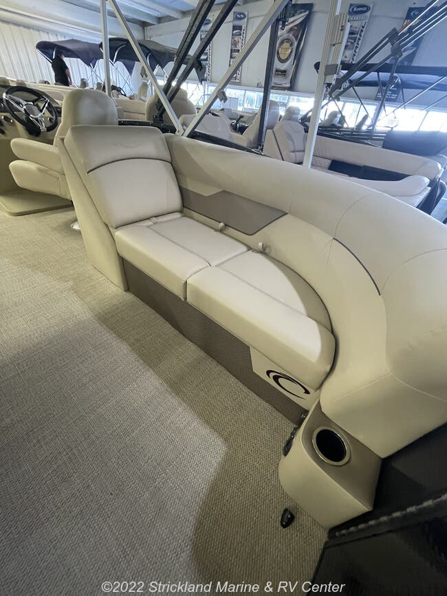 Crest Pontoons Classic LX 240 SLC Seneca South Carolina South