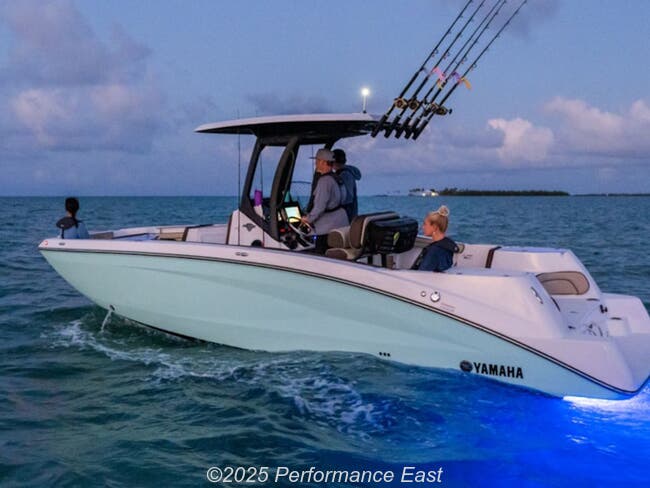 2025 Yamaha Boats  255 FSH Sport E