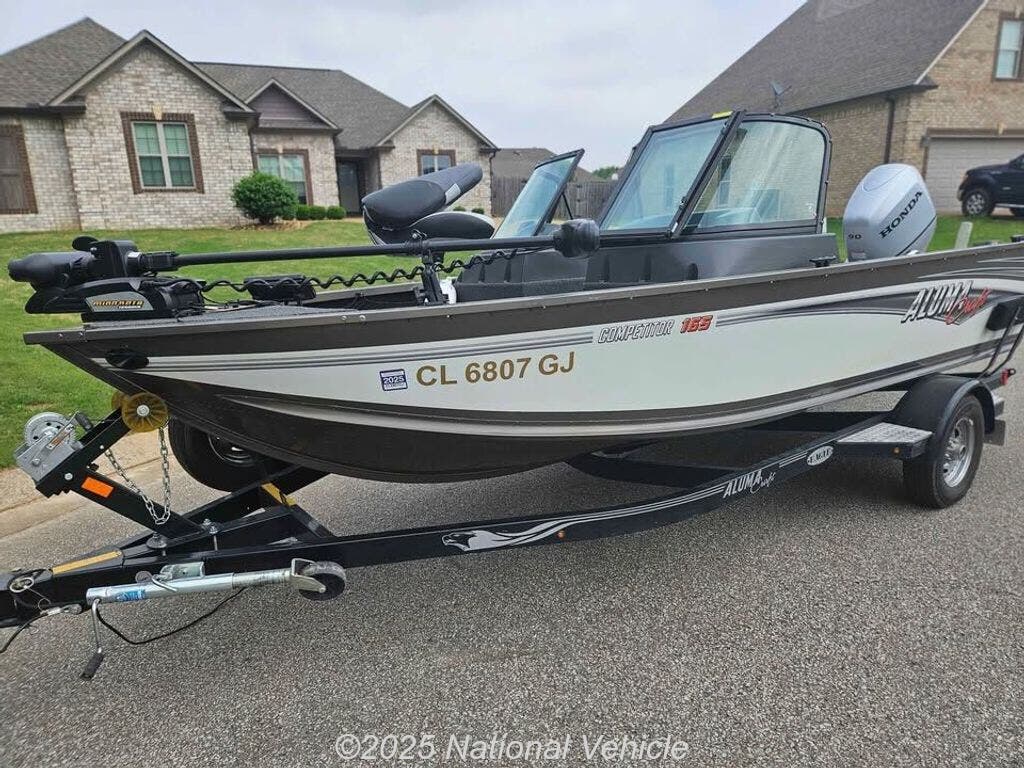 Email now about this Other Power Boats - 2017 Alumacraft 165! Slide #1