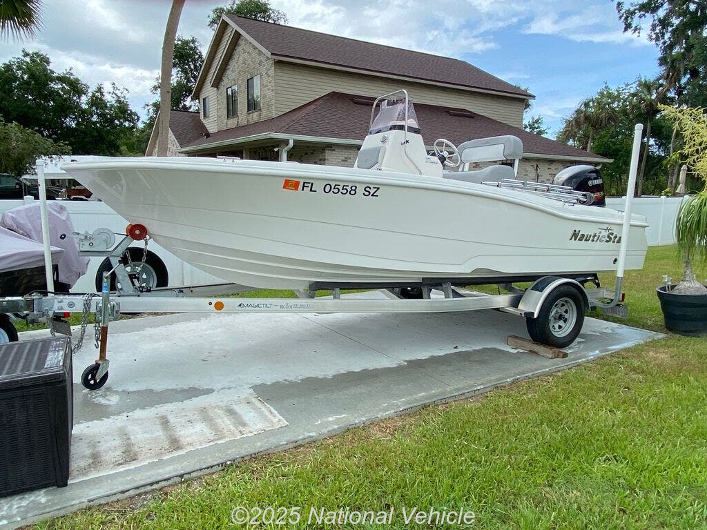 2021 NauticStar 191 Hybrid