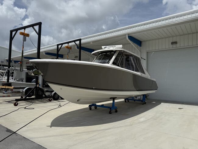 Used 2021 Pursuit S 328 available in Orange Park, Florida