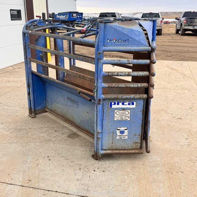 Used Roping Machines Used Priefert Solar Power Roping Chute