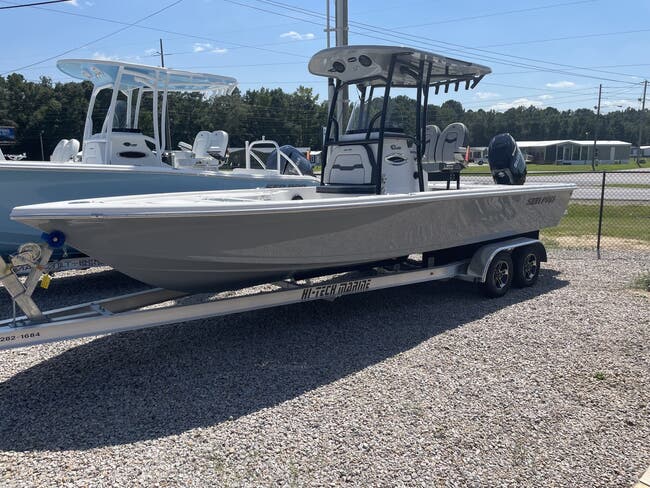 2026 Sea Pro 250 Bay WITH ZIP WAKE TABS