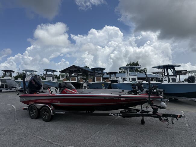 2026 Xpress Hyper-Lift Crappie Series H18C