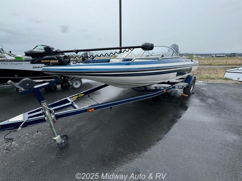 2004 Skeeter SL180 Blue