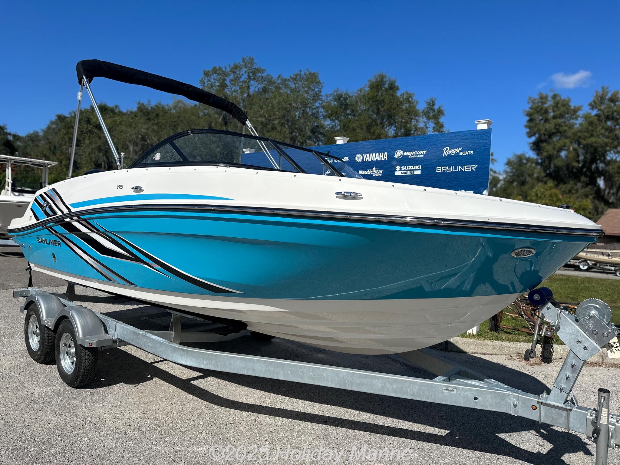 Email now about this Bowrider - 2024 Bayliner VR5 Bowrider OB! Slide #1