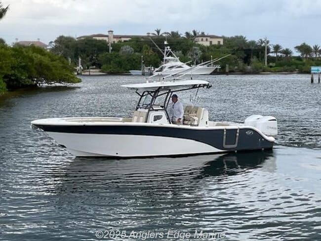 2017 Sea Fox  288 Commander