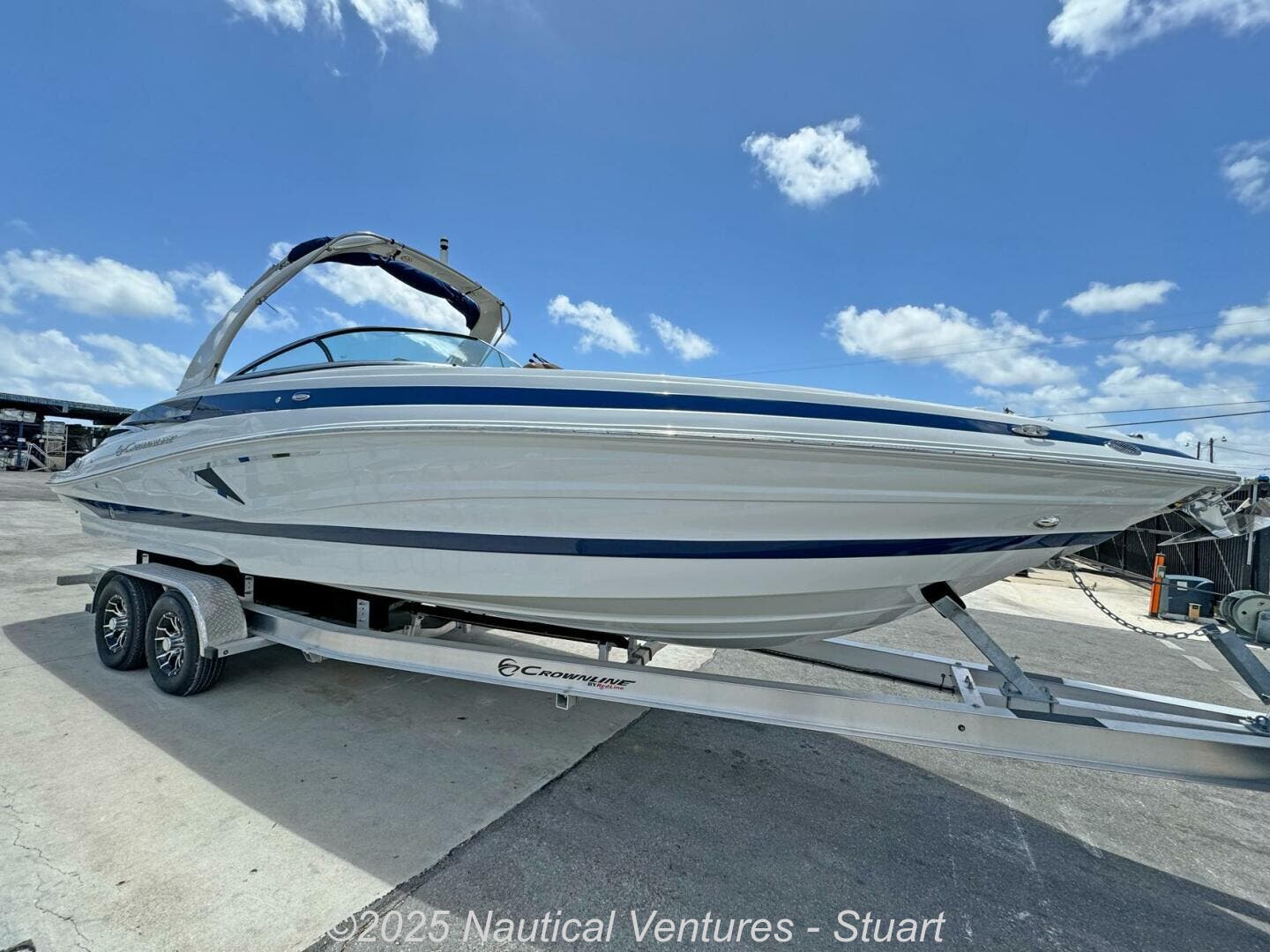 Email now about this Bowrider - 2024 Crownline XSS 290! Slide #4
