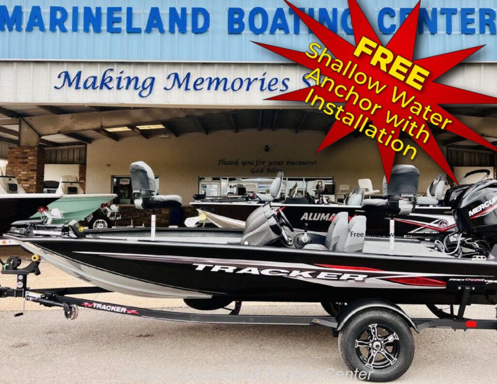 2025 Tracker Boats Pro Team 195 Tournament Edition