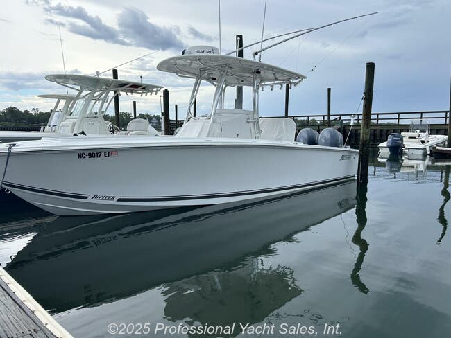 2012 Jupiter Marine  26 CC Forward Seating