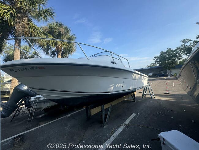 2004 Angler  220 Walkaround