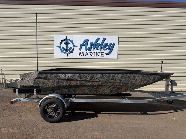 2026 Xpress HD Series HD16DB WITH SEADECK/LIVEWELL