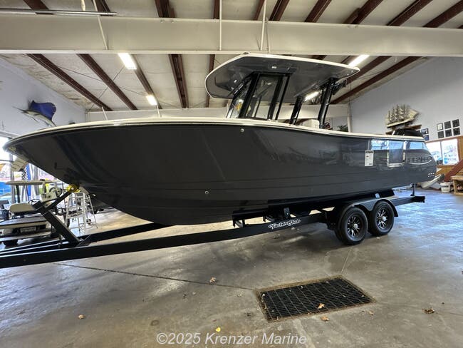 2024 Robalo Center Console R270
