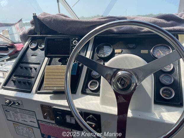 Email now about this Cruiser - 1987 Trojan 8.6 METER! Slide #4