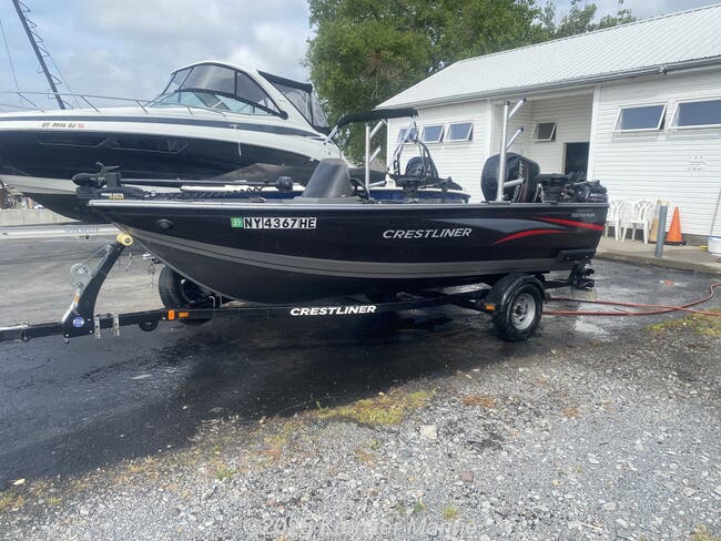 2014 Crestliner Fish Hawk 1650 SC