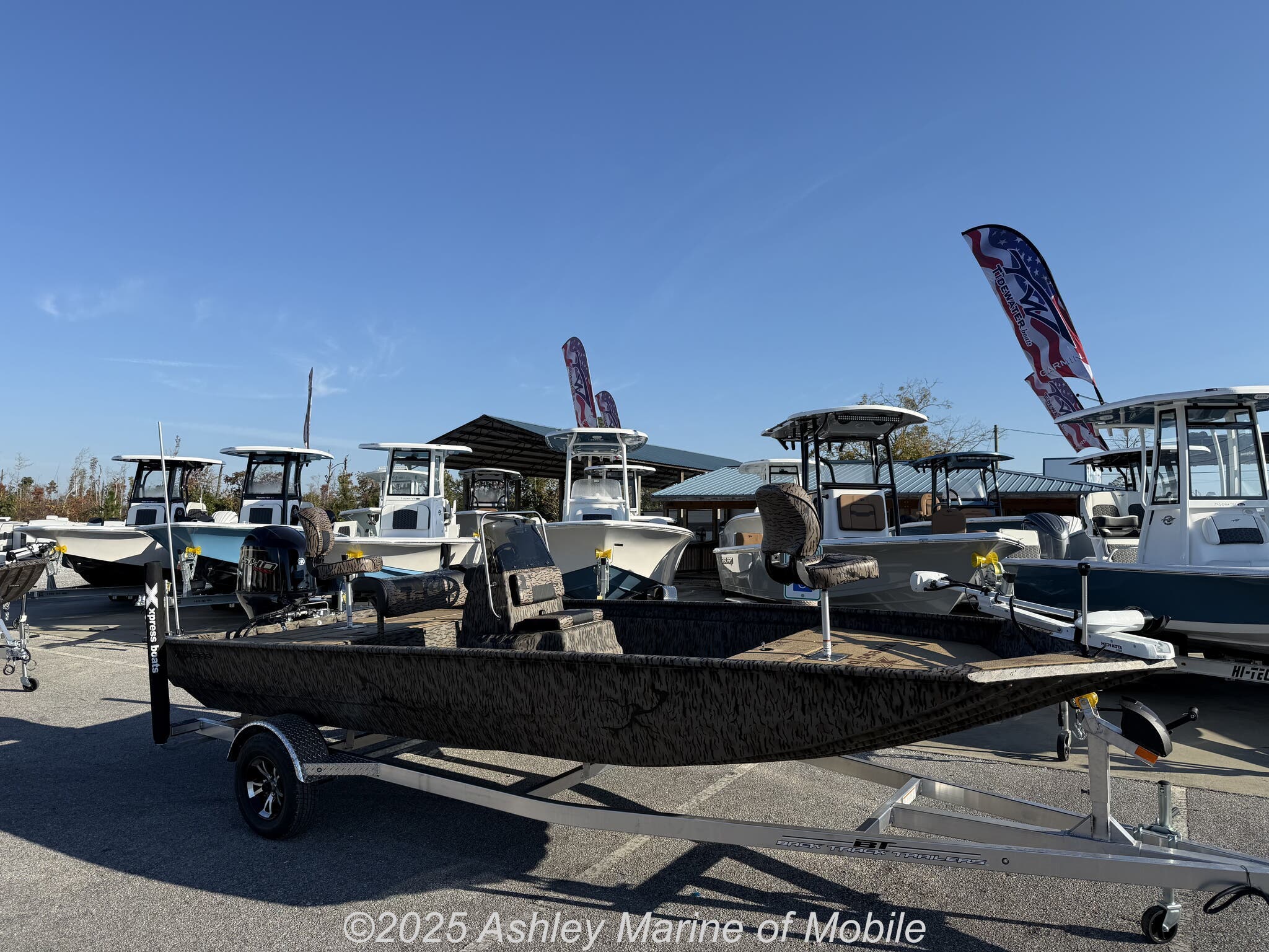 2026 Xpress Xplorer Series XP20CC-SEADECK