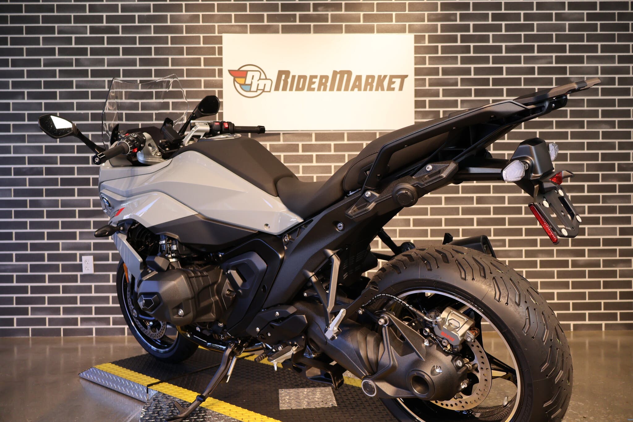 2026 BMW R 1300 RS Motorcycle